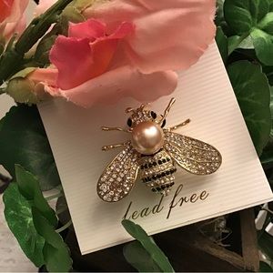 Bee Pin